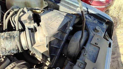 90-95 Pathfinder Complete Air Intake Cleaner Filter Box Housing With Tube 3.0L