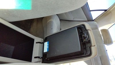 2002-2004 Toyota Camry Center Console Lid Only Oem Arm Rest Fold Down Taupe 43