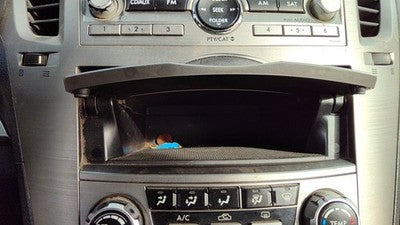 2010-2014 Subaru Legacy Outback Center Dash Cubby Oem
