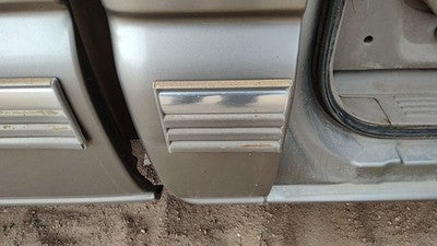 Chevy Silverado 2500 Passenger Right Rear Moulding Cab Oem Pewter 11U