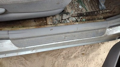 2005 Toyota Camry Passenger Right Lower Sill Step Moulding Trim Panel 95 Stone