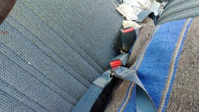 1993 Gmc Sierra 2500 Driver Left Front Seat Belt Buckle Receiver Oem Blue