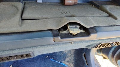 1989 Olds Cutlass Cierra Glove Box Latch Only Oem Blue