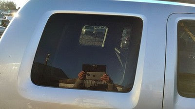 2009-2015 Honda Pilot Passenger Right Rear Quarter Glass Back Side Window Oem