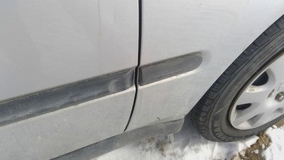 1996-2000 Honda Civic Passenger Right Moulding From Fender Oem Trim Strip