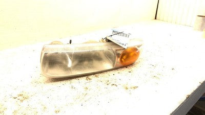 2000-2002 Saturn Sl2 Sedan Driver Left Head Light Oem Front Lamp With Bracket