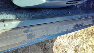 89 Olds Cutlass Cierra Passenger Right Lower Sill Step Moulding Trim Panel Blue