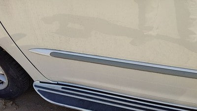 04-05 Sienna Driver Left Front Moulding From Door Oem Trim Strip White 071