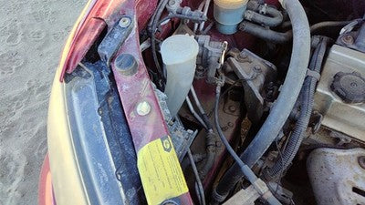 03-06 Outlander Windshield Washer Fluid Reservoir With Pump Wiper Tank
