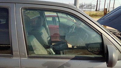 2001-2006 Mazda Tribute Passenger Right Front Side Window Door Glass Oem