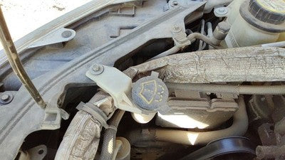 2006-2012 Ford Fusion Windshield Washer Fluid Reservoir With Pump Oem Wiper Tank