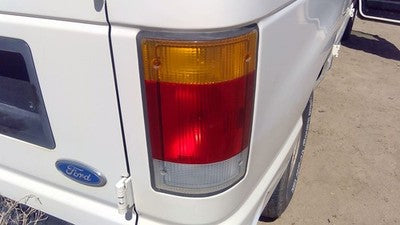 1992-2004 Ford Van E150 Passenger Right Tail Light Oem Brake Lamp Rear