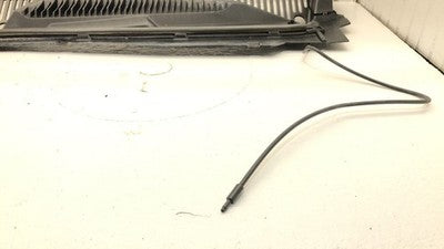 2002 Silverado 2500 Hd Windshield Wiper Cowl Vent Trim Panel Oem Cover