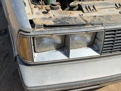 1986 Olds 88 Passenger Right Head Light Oem Front Lamp 22524010