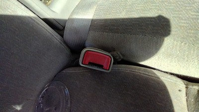 00 Lesabre Buick Lesabre Passenger Right Front Seat Belt Buckle Receiver Gray 17