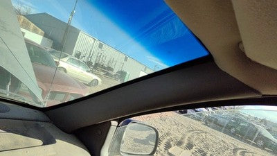 01 Jeep Grand Cherokee Passenger Right A Pillar Trim Windshield Post Panel Gray