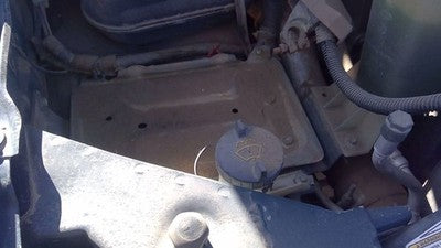 1999-2007 F250 Super Duty Windshield Washer Fluid Reservoir With Pump Wiper Tank