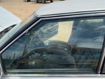 1986-1987 Olds 88 Driver Left Front Side Window Door Glass Oem 20478738