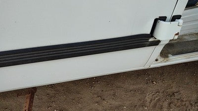 1995 Gmc Van 3500 Passenger Right Rear Moulding From Door Oem Back Trim Strip