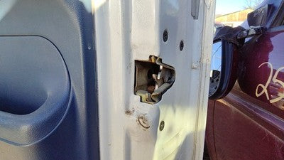 1995 Ford F150 Passenger Right Front Door Latch With Rods/cables Oem