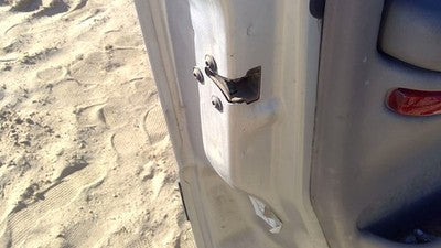 2002 Chevy Venture Driver Left Front Door Latch With Rods/cables Oem