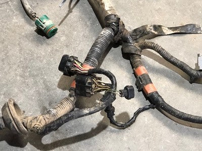 2001 Suzuki Swift Complete Wiring Harness for Engine OEM 1.3L 5 Sp OEM