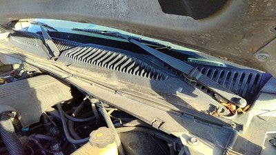 2001 Chevy Suburban Windshield Wiper Cowl Vent Trim Panel Oem Cover