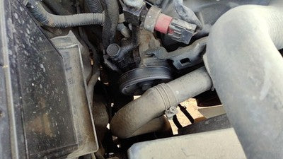 2000-2004 Nissan Xterra Power Steering Pump With Mount Bracket Oem 3.3L