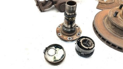 82-93 Ram W150 Passenger Right Front Spindle Steering Knuckle Hub Lockout