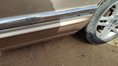 1992 Buick Park Ave Ultra Driver Left Rear Moulding From Door Back Trim Gold