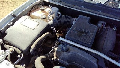 05-07 Envoy Complete Air Intake Cleaner Filter Box Housing With Tube Oem 4.2L