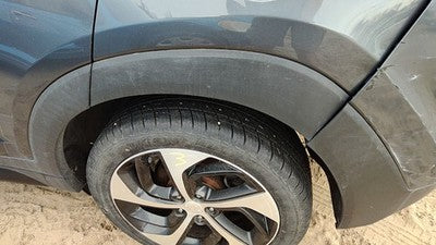 2016 Hyundai Tucson Driver Left Rear Moulding On Quarter Panel Oem