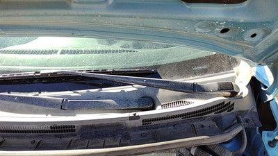 2014-2016 Nissan Versa Note Driver Left Windshield Wiper Arm Oem Blade Lever