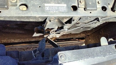 1997-2004 Buick Regal Hood Latch Assembly With Bracket Oem 15856715