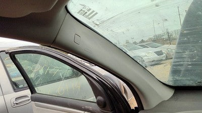 07 Grand Vitara Xl-7 Driver Left A Pillar Trim Windshield Post Panel Oem Gray