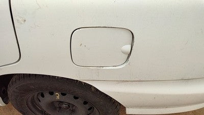 2001-2005 Kia Rio Fuel Tank Door With Hinge Gas Lid Oem Filler Sedan White