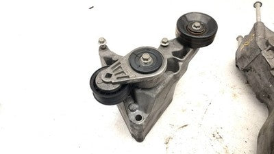2001 Express Van 2500 Brackets Pulleys Alternator Power Steering Ac Comp Bolts