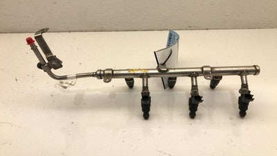 05-08 Buick Lacrosse Complete Fuel Rail With Injectors Set Loaded Oem 3.6L