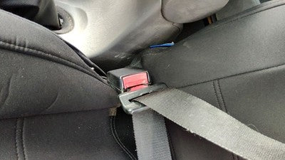 2000 01 Focus Station Wagon Driver Left Front Seat Belt Buckle Receiver Gray Ea