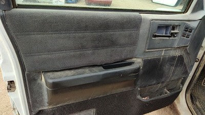 1993 Chevy S10 Blazer Driver Left Front Door Trim Panel With Master Switch Black