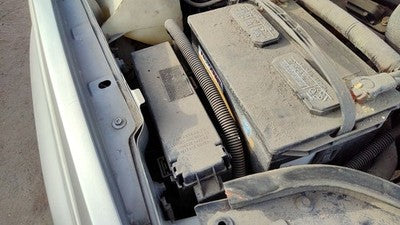 2000-2004 Jeep Grand Cherokee Engine Fuse Box Power Distribution Panel Oem 4.0L