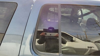 02-10 Ford Explorer Passenger Right Rear Vent Window Back Door Glass With Frame