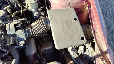 1989-1991 Olds 88 Complete Air Intake Cleaner Filter Box Housing With Tube 3.8L