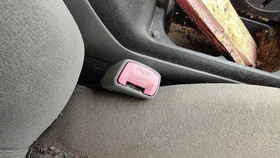 2004-2006 Toyota Camry Passenger Right Front Seat Belt Buckle Receiver 95 Stone