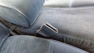 1989 Olds Cutlass Cierra Passenger Right Front Seat Belt Buckle Receiver Blue
