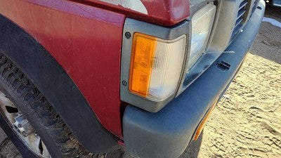 90-97 Hardbody Passenger Right Front Turn Signal Light Lamp Fender Mounted