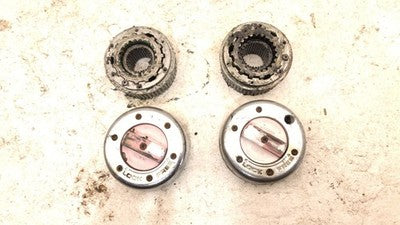 1980-1993 Ford F250 Manual Lockout Hub Set Pair Locking Hub Oem 4X4 4Wd Dana 44
