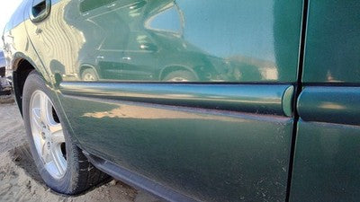 00-07 Taurus Passenger Right Rear Moulding From Door Back Trim Su Tropic Green