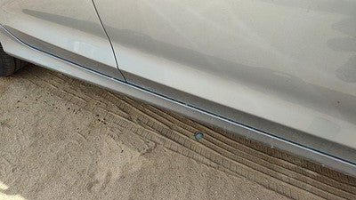 15-17 200 Passenger Right Lower Rocker Panel Moulding Side Billet Silver Psc