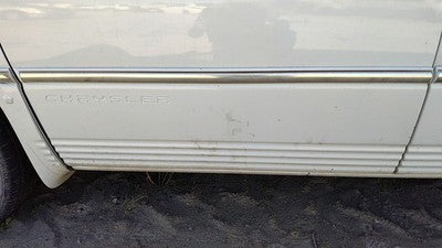 1996-1999 Town & Country Left Front Moulding From Door Oem Trim Pwp Golden White